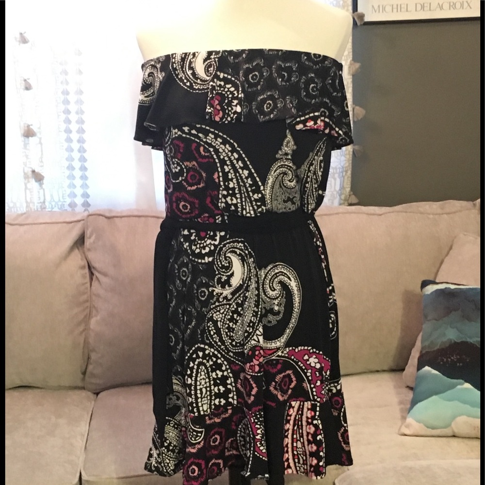 White House Black Market Strapless Sundress